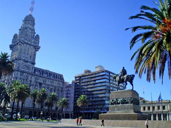 montevideo plaza independencia