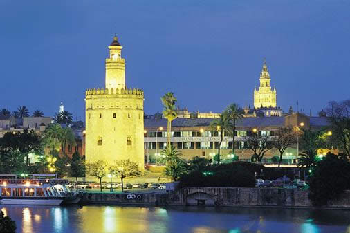 VisitarSevillaGiraldaTorreDeLoro