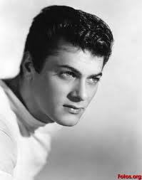 muere Tony Curtis