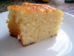 torta esponjosa de limon