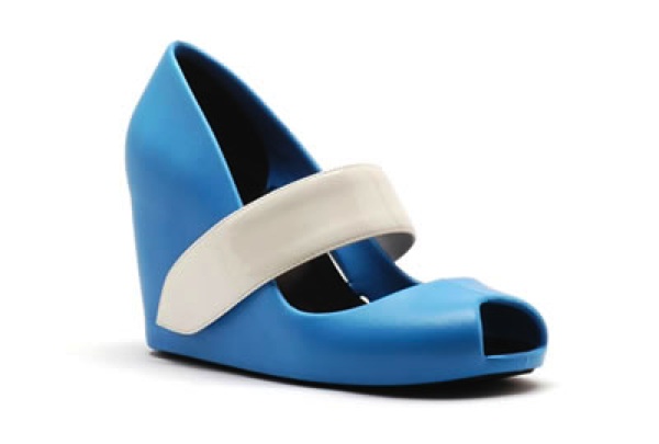 Estirar zapatos de vinilo 1