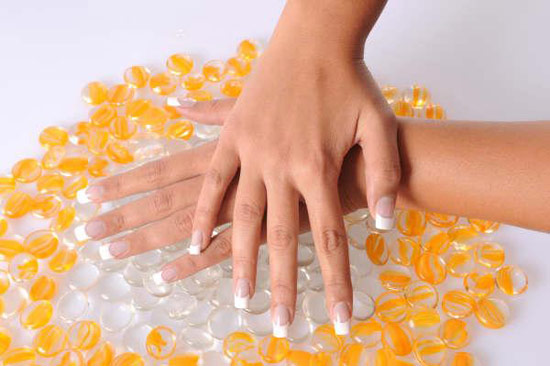 manicura francesa, la que nunca falla.