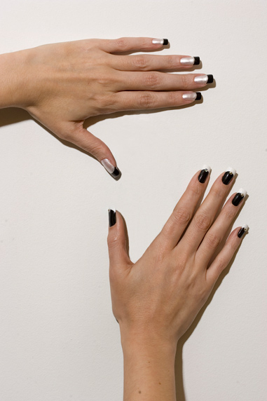 Uñas sugerentes para una noche salvaje 1