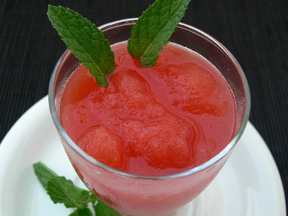 Granizado de sandía, menta y limón