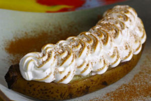 Banana Merengada, Banana, Merengue, Receta argentina.