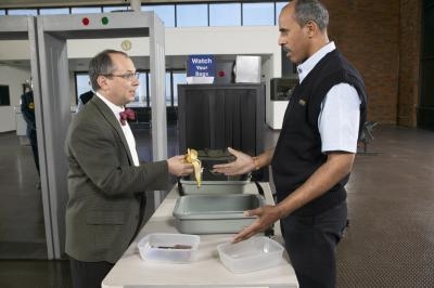¿Cuáles son los diferentes costes incluidos en un billete de avión