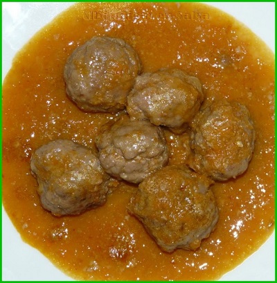 Albóndigas en salsa