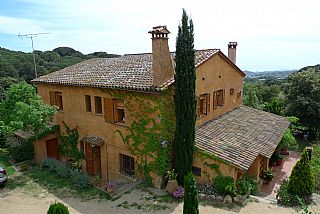 Escoge la construcción de tu casa: masías catalanas 1