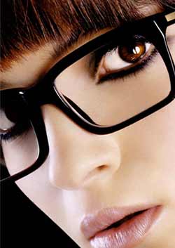 Guapa con gafas 1