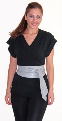 Define tu cintura mediante el uso de fajines 1