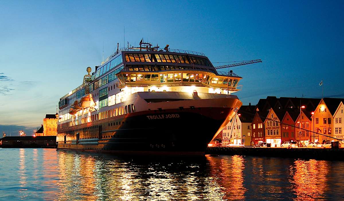 Internándose en Noruega con el Expreso del Litoral 1