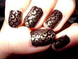 Decora tus uñas con el nuevo print de leopardo 1