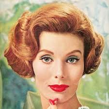 Look lady con volumen de los años sesenta para parecer una princesa 1