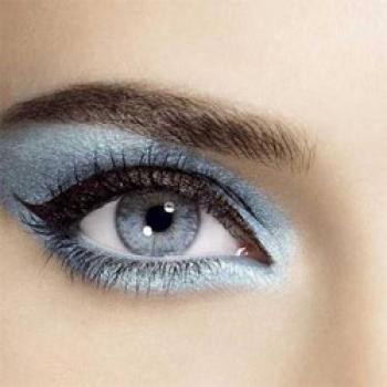 ojos azules