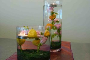 Cómo hacer una composición con flor sumergida 3