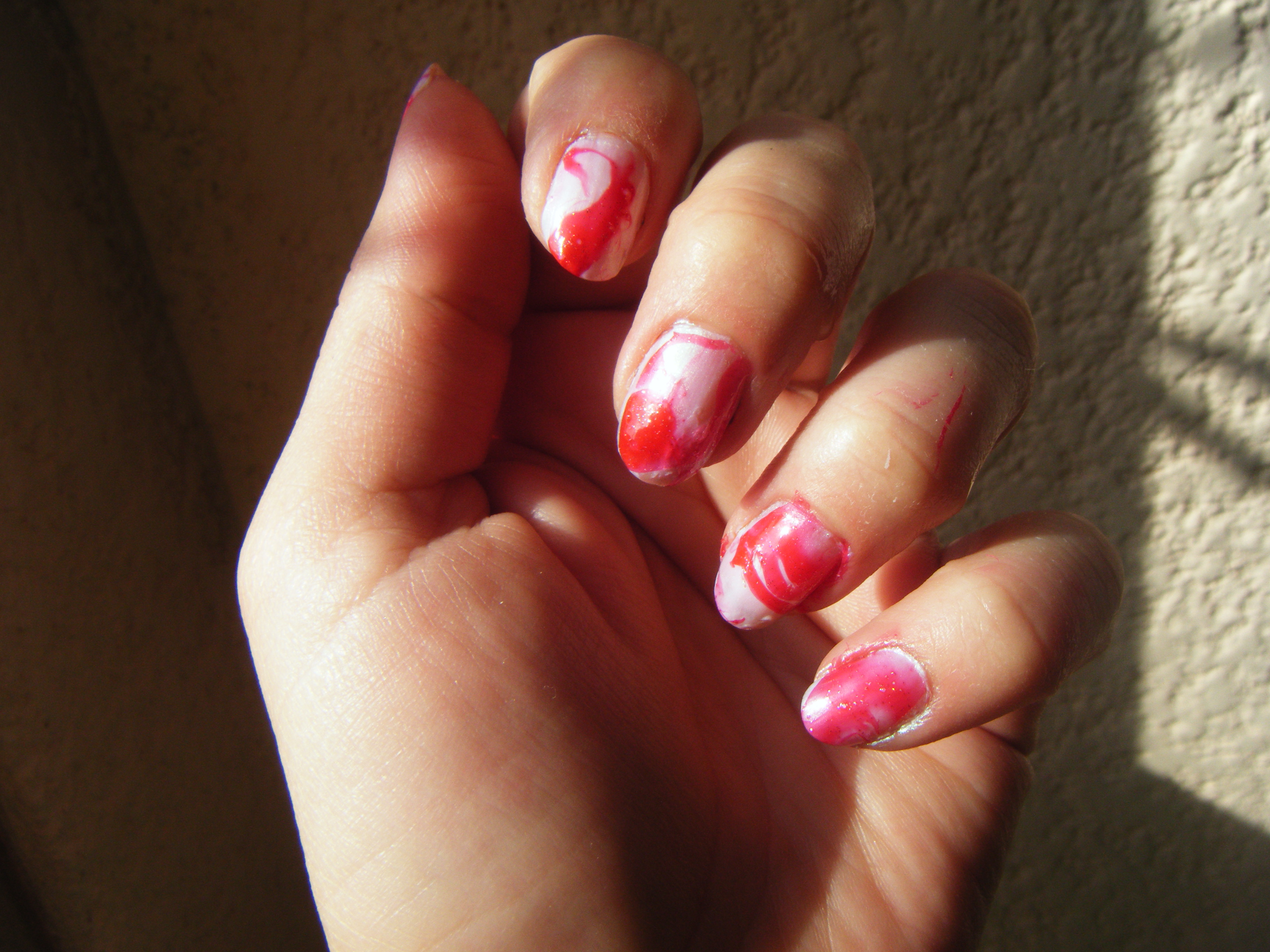 uñas marmoleadas