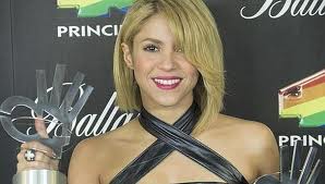 El look urbanita-sexy de Shakira