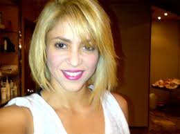 Imita el look urbanita-alternativo de Shakira 1