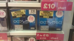 Pegatinas en los discos Fortune de chris brown en Reino Unido