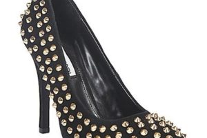 Steve Madden - Stilettos con tachas
