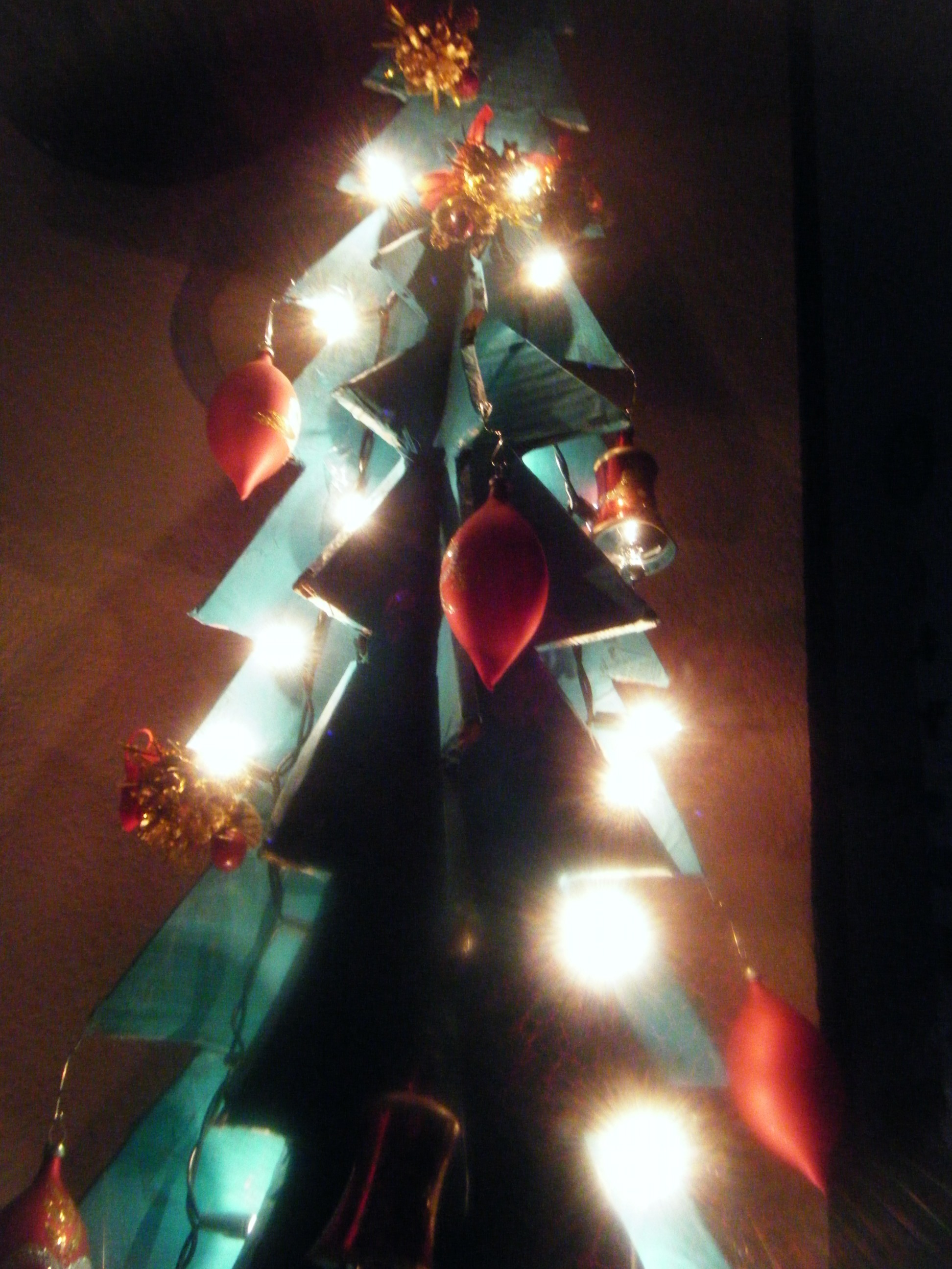 árbol navideño de cartón