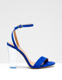 Sandalias con tacón de metacrilato