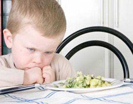 ¿Qué hacer cundo el pequeño no quiere comer? 1