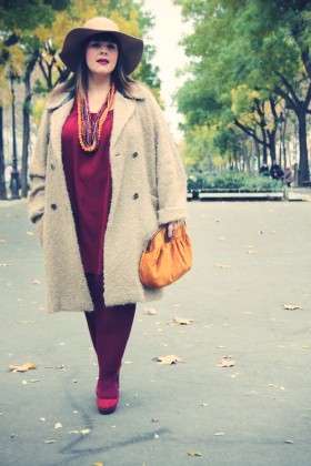 Vestido casual para mujeres con libritas de más 1