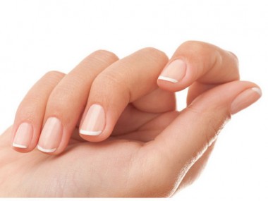 El cuidado de las uñas dentro el postparto 1