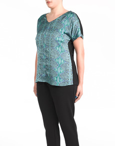 Especial blusas talla grande: ¡verde que te quiero verde! Especial blusas talla grande: ¡verde que te quiero verde!