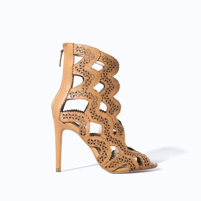 sandalias beige