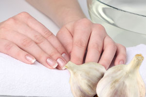 uñas con ajo