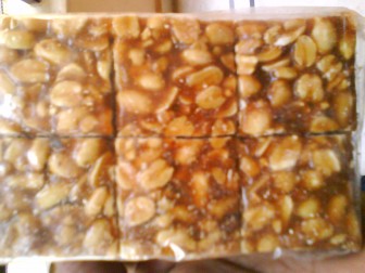 Dulce de cacahuete, Chikki o Pé de Moleque