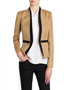 blazer de vestir en tonos crudos