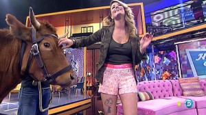 Alyson Eckmann y su intervención en Hable con ellas