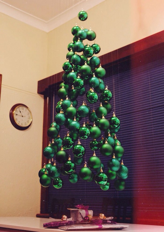 arbol con esferas
