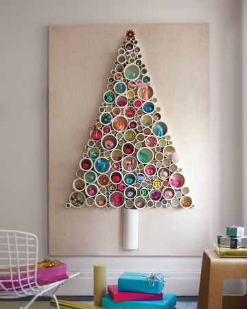 arbol con rollos de carton