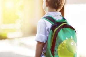 niños en guarderia