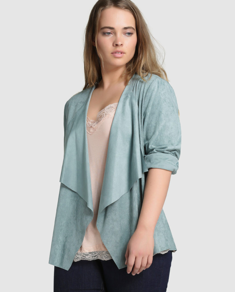 5 outfits de verano para mujeres de talla grande - tops de encaje