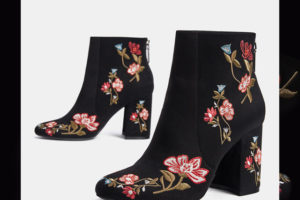 Botines estampados para tallas grandes tendencia - botines flores estampados en negro