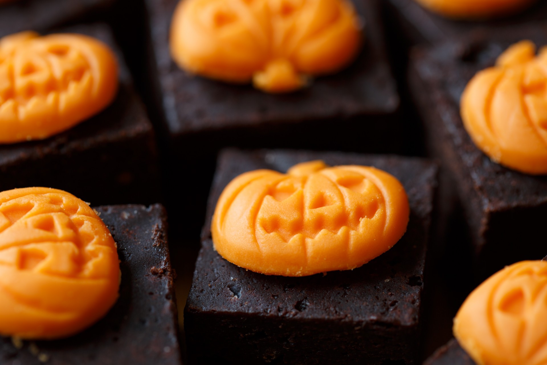 Postres de Halloween muy fáciles de hacer - brownies de halloween