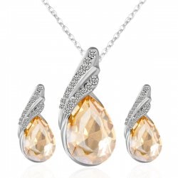 Set de joyas especiales para Año Nuevo ¡InspírateSet de joyas especiales para Año Nuevo ¡Inspírate!- set joya lágrima