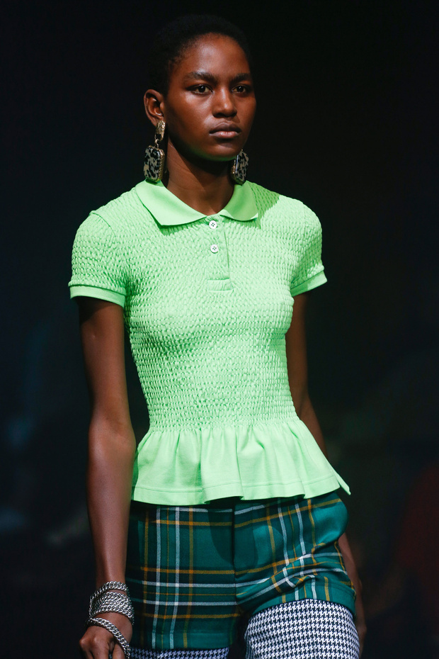 Moda primavera-verano 2018 ¡ Vuelven los polos ! - polo verde