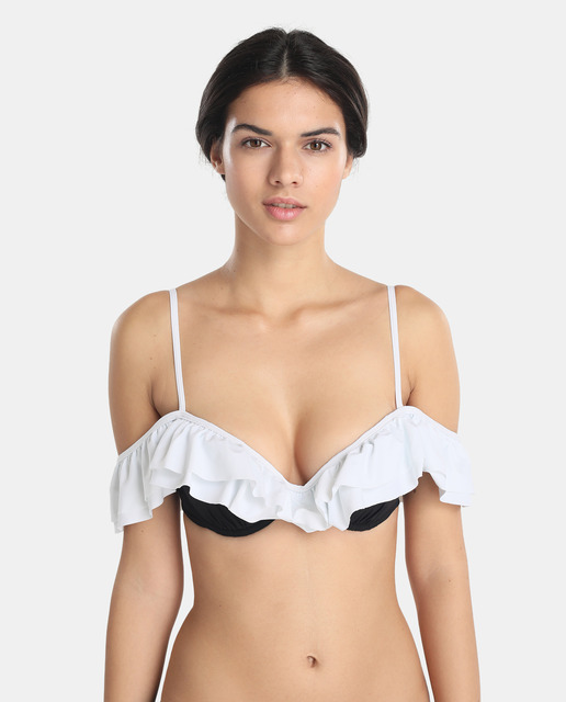 Tendencias moda baño 2018 : el blanco y negro bikini en blanco y negro