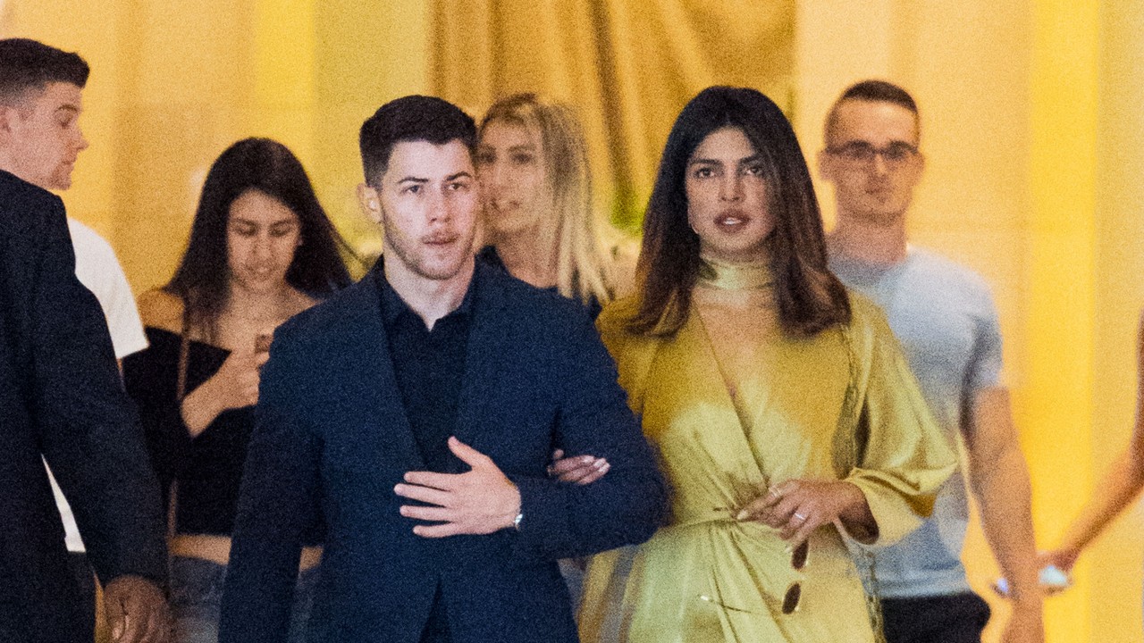¡Es oficial! Nick Jonas se compromete con Priyanka Chopra