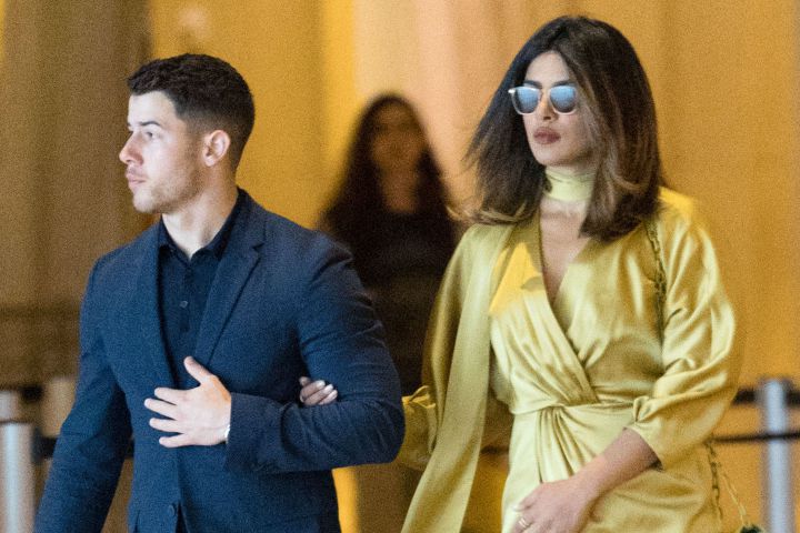 ¡Es oficial! Nick Jonas se compromete con Priyanka Chopra